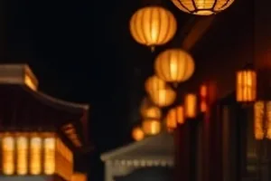 录音师的一天封面，挑杆话筒与监听耳机特写